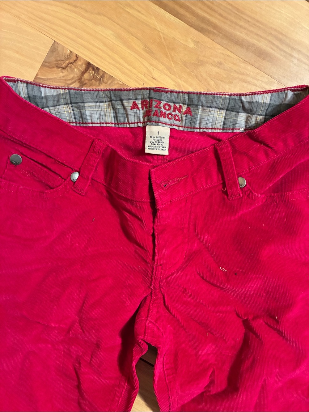 Arizona Jean Company HOT pink Skinny corduroys